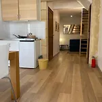 Emilion Aparthotel
