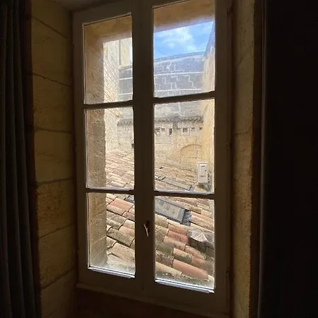 圣爱美浓公寓 *